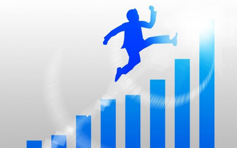 経営改革で売上が上がったイメージ画像