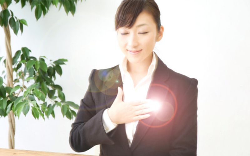 女性職員のイメージ画像