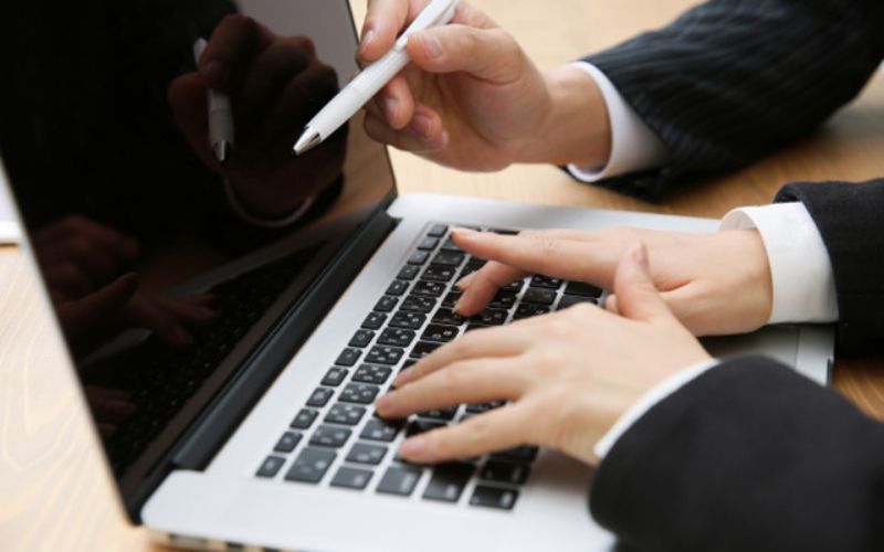 社内チームが大まかに仕分けしているイメージ画像