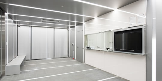 QTnet Fukuoka Data Center 2 (QD2) - Entrance