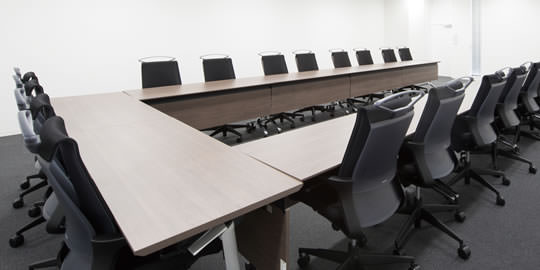 QTnet Fukuoka Data Center 2 (QD2) - Conference room